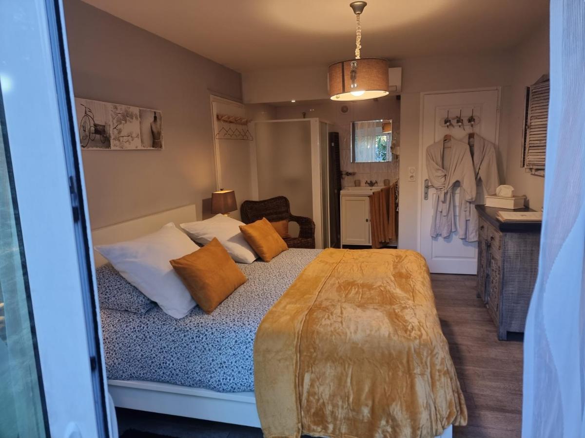 Le Clos Des Romarins Saint-Palais-sur-Mer Esterno foto